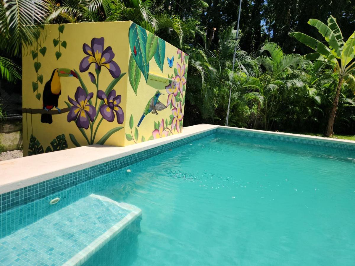 Family Hotel Puerto Viejo de Talamanca Εξωτερικό φωτογραφία